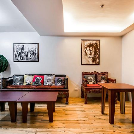 Oyo 136 Regal Residences Quezon City Εξωτερικό φωτογραφία